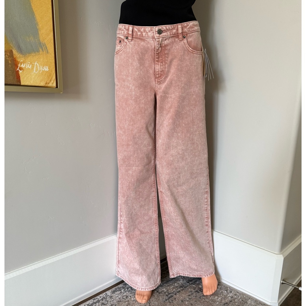 NWT Michael Kors Gorgeous and Stylish Wide-Leg Jeans in Gorgeous Dusty Pink! - Picture 1 of 13